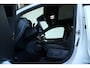 Volvo XC40 Single Motor Extended Range Ultimate 82 kWh | Panoramadak | 20'' Lichtmetalen velgen | 360° Parkeercamera | Parkeersensoren voor + achter | Google infotainment | Stoelverwarming | Electrische bedienbare voorstoelen met geheugen