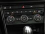 Volkswagen T-Roc 1.5 TSI 150pk DSG Sport · Panoramadak · Dodehoeksensor · Stoelverwarming · 19"Velgen · ACC · Elek. Achterklep · Active Info Display ·