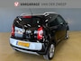 Volkswagen Up! Cross 1.0 high up! BlueMotion | Airco | Zeer nette staat.