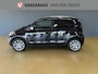 Volkswagen Up! Cross 1.0 high up! BlueMotion | Airco | Zeer nette staat.