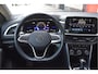 Volkswagen T-Roc 1.5 TSI Life Business Virtual cockpit, Camera, Carplay, Stoelverwarming, Cruise, PDC, DAB