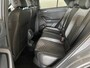 Volkswagen T-Roc 1.5 TSI R-Line Business Panoramadak / Trekhaak / Beats Audio / Carplay / Camera