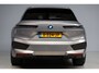 BMW iX XDrive40 M-sport | panoramadak skylounge | elek. trekhaak | softclose | laser led | harmankardon | massage | hud | BTW