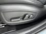 Hyundai Kona Electric EV PREMIUM 64 kWh | 3- FASE | NAVI | CLIMA | ADAPT. CRUISE | CAMERA | HUD | LEDER | STUUR- & STOELVERWARMING | WARMTEPOMP | PRIVACY GLASS | WLTP 481 KM! |