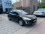 Peugeot 308 1.6 THP Allure Trekhaak Pano Airco PDC NAP APK