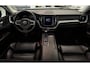 Volvo XC60 2.0 T5 Momentum Lerenbekleding Trekhaak Business Pack Connect Plus