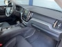 Volvo XC60 2.0 T4 190PK Momentum APPLE Carply/STOELVERWARMING/DEALER AUTO