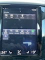 Volvo XC60 2.0 T4 190PK Momentum APPLE Carply/STOELVERWARMING/DEALER AUTO
