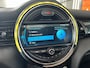 MINI Cooper 5-Deurs 1.5 Pure Burgundy Edition | SCHUIF/KANTELDAK | HEAD-UP DISPLAY | HARMAN/KARDON | LEDER | CARPLAY/ANDROID | LMV 18'' | NAVI | STOELVERWARMING | PDC V+A | KEYLESS | CRUISE CONTROL | CLIMATE CONTROL | LED