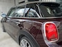 MINI Cooper 5-Deurs 1.5 Pure Burgundy Edition | SCHUIF/KANTELDAK | HEAD-UP DISPLAY | HARMAN/KARDON | LEDER | CARPLAY/ANDROID | LMV 18'' | NAVI | STOELVERWARMING | PDC V+A | KEYLESS | CRUISE CONTROL | CLIMATE CONTROL | LED