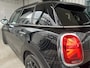 MINI Cooper 5-Deurs 1.5 Classic | SCHUIF/KANTELDAK | HEAD-UP DISPLAY | HARMAN/KARDON | CAMERA | CARPLAY/ANDROID | NAVI | STOELVERWARMING | PDC V+A | LMV | KEYLESS | CRUISE CONTROL | CLIMATE CONTROL | LED | DAB