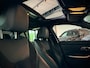 BMW 3-Serie 330e, Schuifdak, ACC, HUD, Harman Kardon, Elektr. Stoelen, Adaptief Onderstel