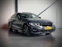 BMW 3-Serie 330e, Schuifdak, ACC, HUD, Harman Kardon, Elektr. Stoelen, Adaptief Onderstel