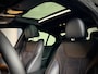 BMW 3-Serie 330e, Schuifdak, ACC, HUD, Harman Kardon, Elektr. Stoelen, Adaptief Onderstel