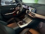 BMW 3-Serie 330e, Schuifdak, ACC, HUD, Harman Kardon, Elektr. Stoelen, Adaptief Onderstel