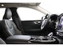 Volvo V60 T8 PLUG-IN HYBRID AWD ULTRA DARK -PANO.DAK|HARMAN/KARDON|GEVENT.LEDER+MASSAGE|360°CAM|HEAD-UP DISP.|PRIVACY.GLAS|TREKHAAK|19"