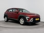 Hyundai Kona 1.0 T-GDI COMFORT | SUMMERDEAL! | CLIMA | CAMERA | CRUISE | NAVI | APPLE CAR PLAY & ANDROID AUTO | HYBRID | FABRIEKSGARANTIE GELDIG T/M 4-2029! | ALL SEASONS |