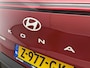 Hyundai Kona 1.0 T-GDI COMFORT | SUMMERDEAL! | CLIMA | CAMERA | CRUISE | NAVI | APPLE CAR PLAY & ANDROID AUTO | HYBRID | FABRIEKSGARANTIE GELDIG T/M 4-2029! | ALL SEASONS |