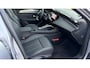 Peugeot 308 1.6 HYBRID 180PK GT PACK AUTOMAAT / NAVI / LEDER / CLIMA / PDC / 18" LMV / CAMERA / KEYLESS / FULL-LED / WINTERPAKKET / PANO. DAK / BLUETOOTH / ADAPT. CRUISECONTROL / 1E EIGENAAR / FULL OPTIONS !!