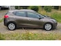 Kia Ceed Cee'd 1.6 GDI First Edition