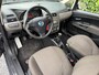 Fiat Punto Grande 1.4 Dynamic | Airco | Cruise Control | Elekt. Ramen | Trekhaak | APK tot 03-02-2027!