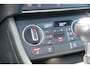 Audi Q3 1.4 TFSI 150pk CoD S-Tronic 2x S-Line, Pano ,Trekhaak ,Xenon, Navi, Stoelverwarming. . .
