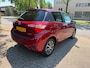 Toyota Yaris 1.5 Hybrid Dynamic Y20 jubileum uitvoering, cruise, elec pakket, clima, stoel verwarming, 1e eigenaar 38.000 km
