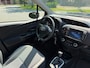 Toyota Yaris 1.5 Hybrid Dynamic Y20 jubileum uitvoering, cruise, elec pakket, clima, stoel verwarming, 1e eigenaar 38.000 km