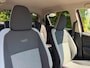 Toyota Yaris 1.5 Hybrid Dynamic Y20 jubileum uitvoering, cruise, elec pakket, clima, stoel verwarming, 1e eigenaar 38.000 km