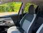 Toyota Yaris 1.5 Hybrid Dynamic Y20 jubileum uitvoering, cruise, elec pakket, clima, stoel verwarming, 1e eigenaar 38.000 km