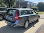Volvo V70 2.5T 231pk Summum Family Model 12
