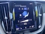 Volvo XC60 2.0 Recharge T6 AWD Inscription | Plug-in Hybrid (PHEV) | Trekhaak | Achteruitrijcamera | Parkeersensoren | Harman Kardon Audio | Keyless Entry | Elektrische Achterklep | Stoelverwarming voor en achter | Navigatie | Apple Carplay | Android Auto