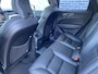 Volvo XC60 2.0 Recharge T6 AWD Inscription | Plug-in Hybrid (PHEV) | Trekhaak | Achteruitrijcamera | Parkeersensoren | Harman Kardon Audio | Keyless Entry | Elektrische Achterklep | Stoelverwarming voor en achter | Navigatie | Apple Carplay | Android Auto