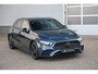 Mercedes-Benz A-klasse 180 AMG Night Edition NAP|Sfeerverl|Widescreen|Cam