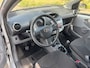 Toyota Aygo 1.0-12V Access 3-Drs Audio-CD/MP3 Colorpakket LMV 14" Getint glas EBD Dealeronderhoud 129781 km's NAP! Apk 11/03/2027