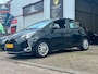 Toyota Yaris 1.0 | DEALER ONDERHOUDEN | AIRCO | ELEK. RAMEN | 2017 | 5DRS | NETTE AUTO | VVT-i Aspiration