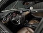Mercedes-Benz A-klasse 180 Nieuwstaat Airco|PANO|Trekhaak|