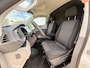 Volkswagen Transporter 2.0 TDI 150PK L1H1 | RIEM V.V | DSG | CARPLAY | 2 SCH.DEUREN | DLR.ONDERHOUDEN | EURO-6 | TOPSTAAT | NAP |