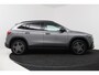 Mercedes-Benz EQA 250 Business Solution AMG 67 kWh (STOELVERWARMING, SFEERVERLICHTING, CAMERA, PARKEERSENSOREN)
