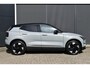 Volvo EX30 Single Motor Ext Range Plus Black Ed Europa 69 kWh | Long Range | Harman Kardon Soundbar | Parkeercamera | Stoel-/Stuurwielverwarming | Elektrisch verstelbare voorstoelen | Keyless | Adaptieve Cruise Control | Google Navigatie | Zwart Dak | Getint Glas achter |