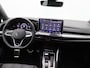 Volkswagen Golf 1.5 eHybrid GTE 272PK DSG Pano-Schuifdak, Trekhaak, 18" LM Velgen, Achteruitrijcamera, Stoel-Stuurverwarming, Head-Up Display, Keyless, Adaptieve Cruise Control
