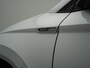 Skoda Karoq 1.5 TSI ACT Sportline DSG 150pk Dealer O.H | Panodak | Adaptive Cruise | Camera | RS Sportstoelen Verwarmd | Blis | Keyless | Apple Carplay | Black Optic | Virtual | Navigatie | DAB | 18"L.M |