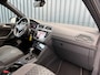 Volkswagen Tiguan 1.5 TSI R-Line Business+ | 360 Camera | Trekhaak wegkl. | 20'' | Allseason banden | Black Style | Prijs Rijklaar!!