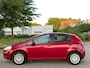 Fiat Punto Grande 1.4 Active 5-Drs Airco Electric pakket Audio/CD ABS 2 x airbag EBD Colorpakket Trekhaak Dealeronderhoud Nw Apk!