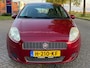 Fiat Punto Grande 1.4 Active 5-Drs Airco Electric pakket Audio/CD ABS 2 x airbag EBD Colorpakket Trekhaak Dealeronderhoud Nw Apk!