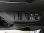 Toyota Yaris 1.5 Hybrid 130 Executive | Navigatie | PDC | BLS | Stuur-Stoelverwarming |