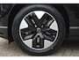 Volvo EX30 P3 Plus Europa 51 kWh | Stoel -/Stuurwielverwarming | Elektrisch verstelbare voorstoelen | Harman Kardon Soundbar | Volvo on Call | Google Navigatie | Climate Control | Adaptieve Cruise Control | Pilot Assist | Parkeercamera | Keyless |