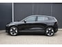 Volvo EX30 P3 Plus Europa 51 kWh | Stoel -/Stuurwielverwarming | Elektrisch verstelbare voorstoelen | Harman Kardon Soundbar | Volvo on Call | Google Navigatie | Climate Control | Adaptieve Cruise Control | Pilot Assist | Parkeercamera | Keyless |