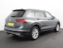 Volkswagen Tiguan Allspace 1.5 TSI Highline All-space 7p. Adaptive cruise control Climate control LED Parkeersensoren Panoramadak Achteruitrijd camera Trekhaak Navigatie Voorstoelen verwarmd Apple Carplay/ Android Auto