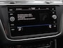 Volkswagen Tiguan Allspace 1.5 TSI Highline All-space 7p. Adaptive cruise control Climate control LED Parkeersensoren Panoramadak Achteruitrijd camera Trekhaak Navigatie Voorstoelen verwarmd Apple Carplay/ Android Auto